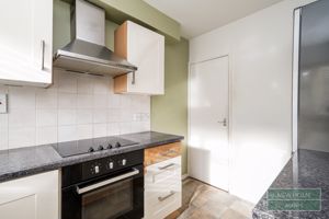 Photo 11- click for photo gallery